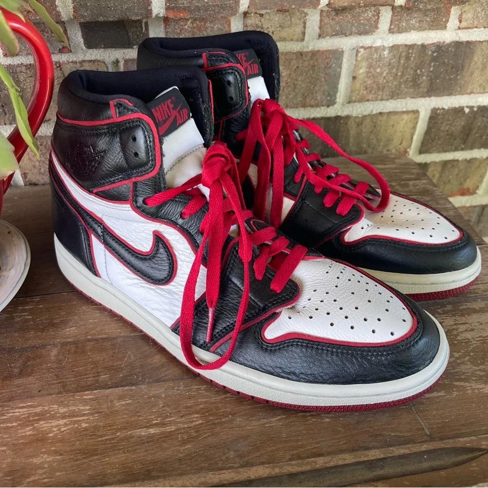 Nike Jordan 1 Retro High ‘Bloodline’ size 9.5 sb4
